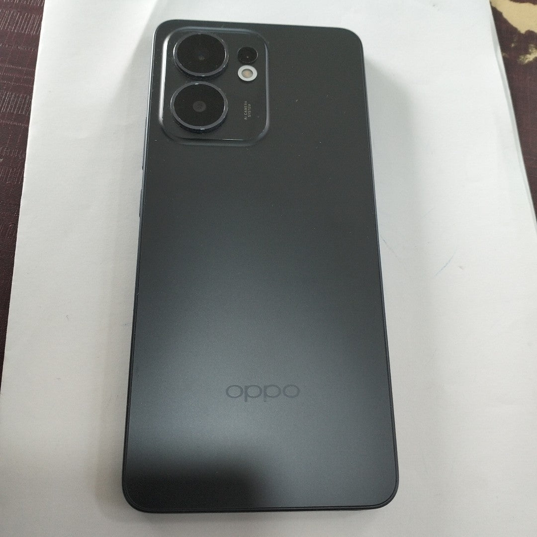CELULAR OPPO  RENO 13F 5G CPH2699 (2025) 256 GB 12 GB RAM (SEMINUEVO)