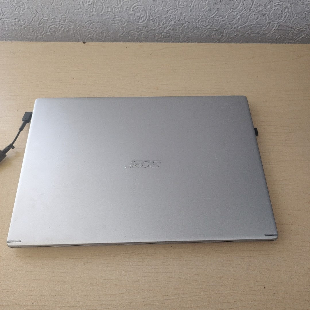 LAPTOP ACER ASPIRE 5 A515-56-31RY (2022) 512 GB SSD 8 GB RAM (SEMINUEVO)