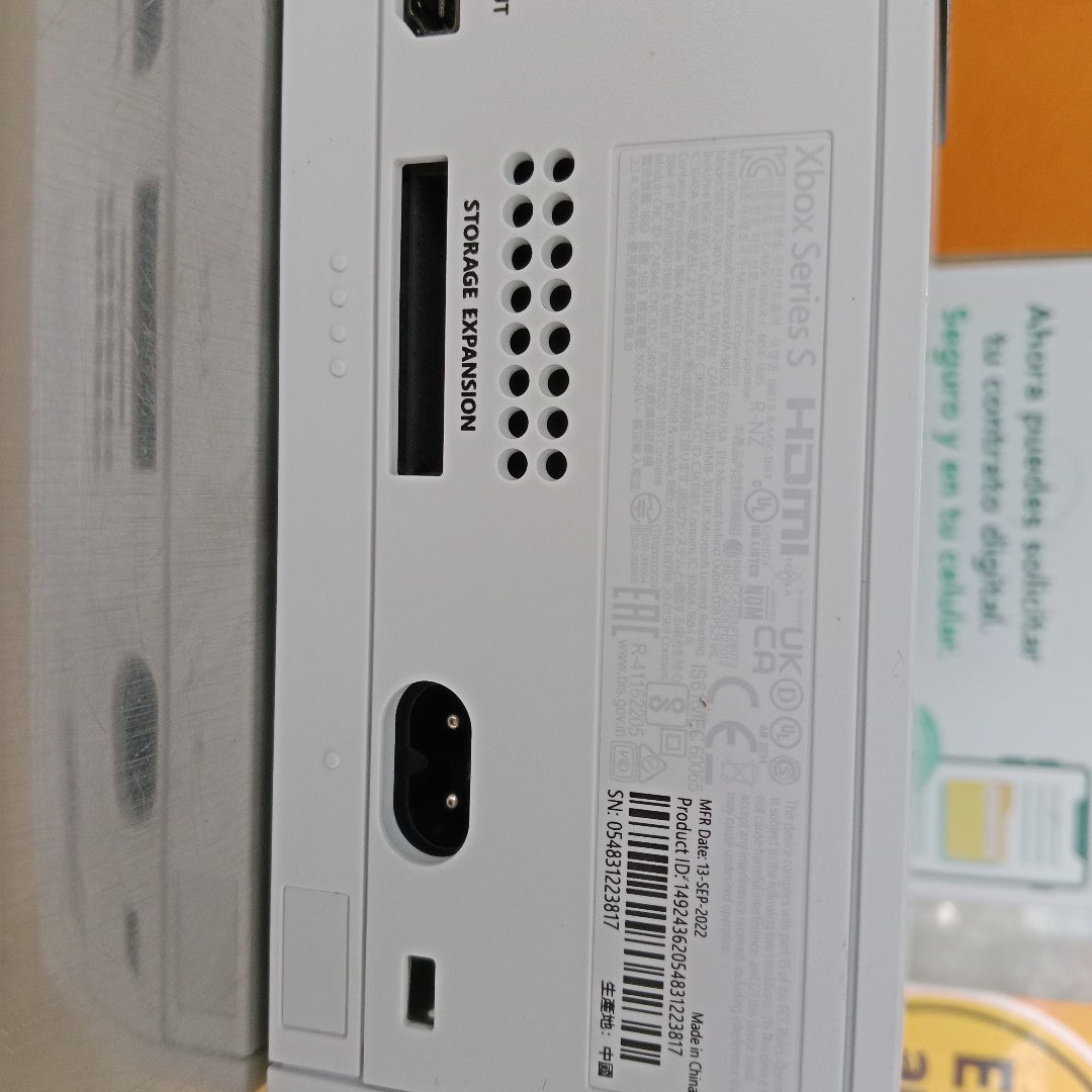 CONSOLA DE VIDEOJUEGO MICROSOFT XBOX SERIES S 512 GB SSD (SEMINUEVO)