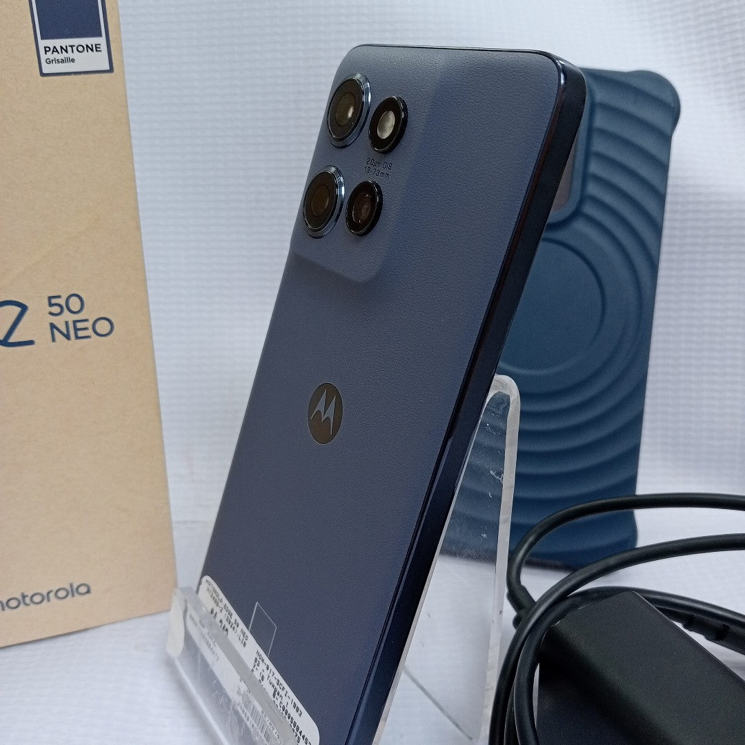 CELULAR MOTOROLA EDGE 50 NEO XT2409-2 (2024) 256 GB 8 GB RAM (SEMINUEVO)