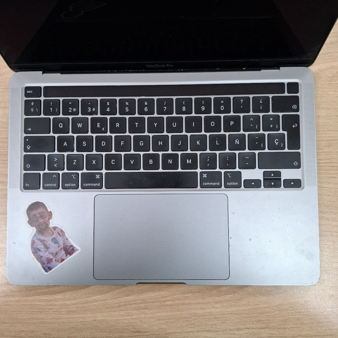 LAPTOP APPLE MACBOOK PRO 13" 2020 1.4 A2289 256 GB SSD 8 GB RAM (SEMINUEVO)