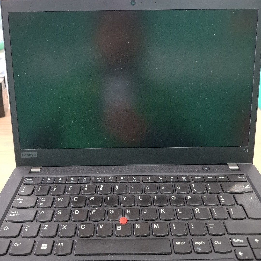 LAPTOP LENOVO THINKPAD T14 GEN 2 (2022) 512 GB SSD 16 GB RAM (SEMINUEVO)