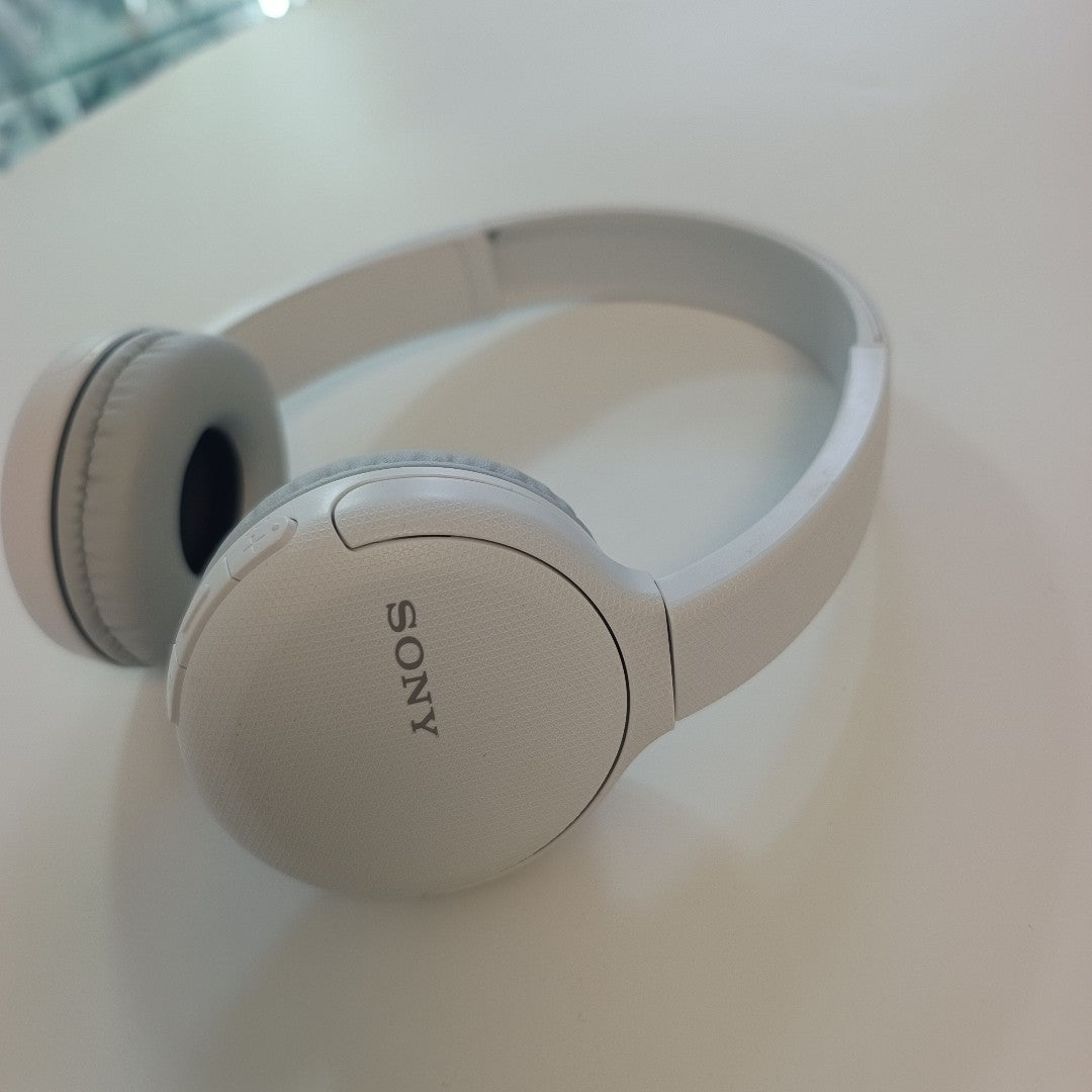 AUDIFONOS SONY WH-CH510 INALAMBRICO OVER EAR (SEMINUEVO)