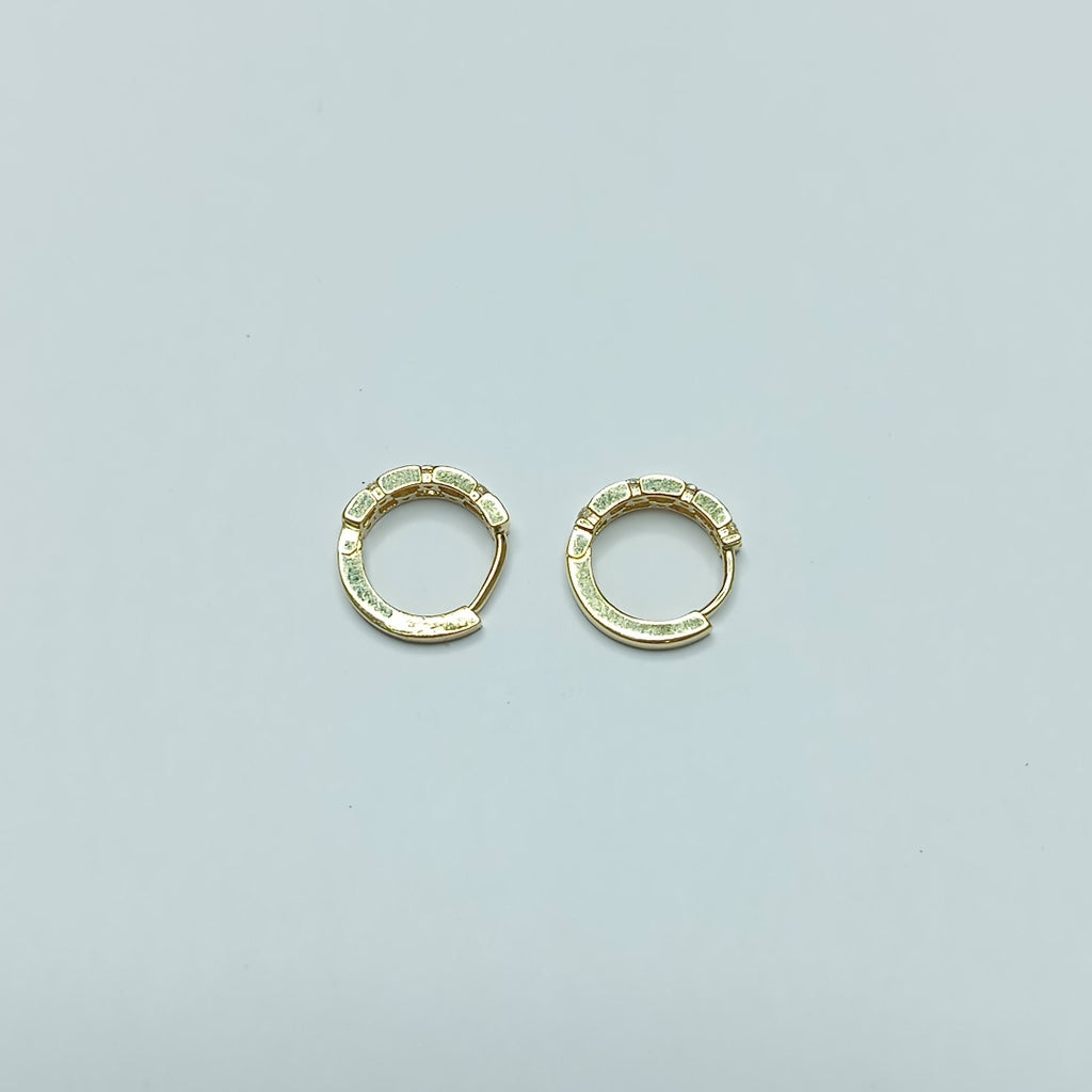 HUGGIES ORO 14K 1.9 (NUEVO)