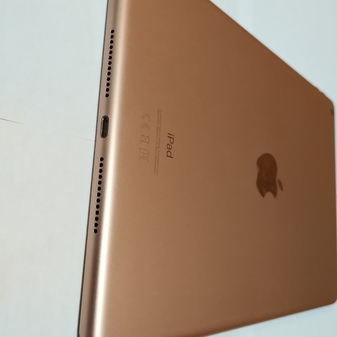 TABLETA APPLE IPAD 8 A2270 128 GB 3 GB RAM (SEMINUEVO)