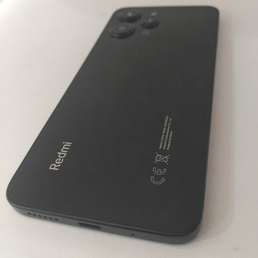 CELULAR XIAOMI REDMI 12 23053RN02Y (2023) 256 GB 8 GB RAM (SEMINUEVO)