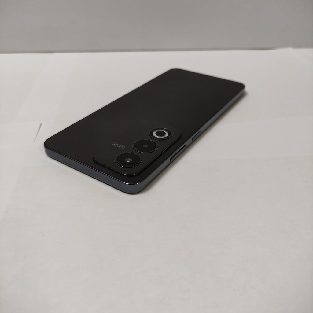 CELULAR OPPO  A80 5G CPH2639 (2024) 256 GB 8 GB RAM (SEMINUEVO)
