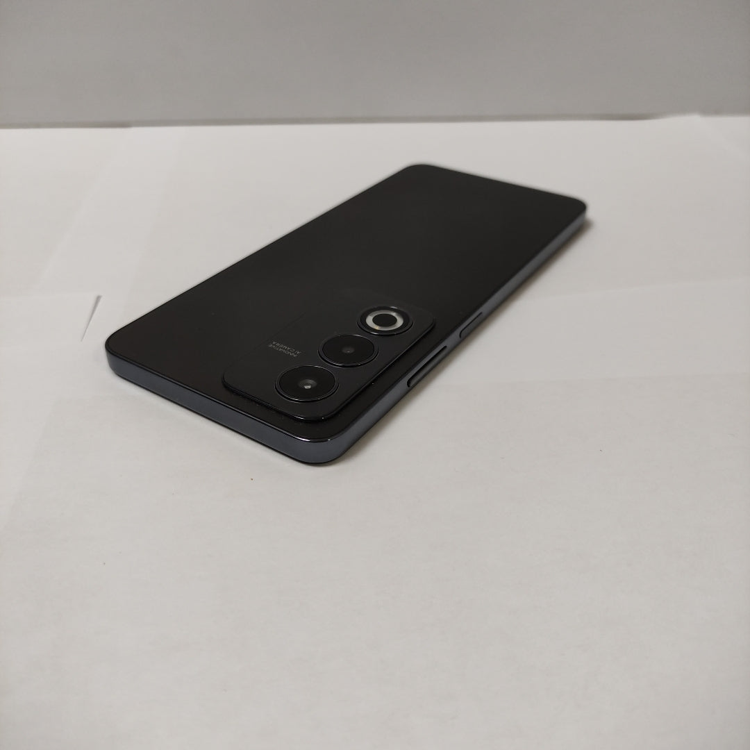CELULAR OPPO  A80 5G CPH2639 (2024) 256 GB 8 GB RAM (SEMINUEVO)
