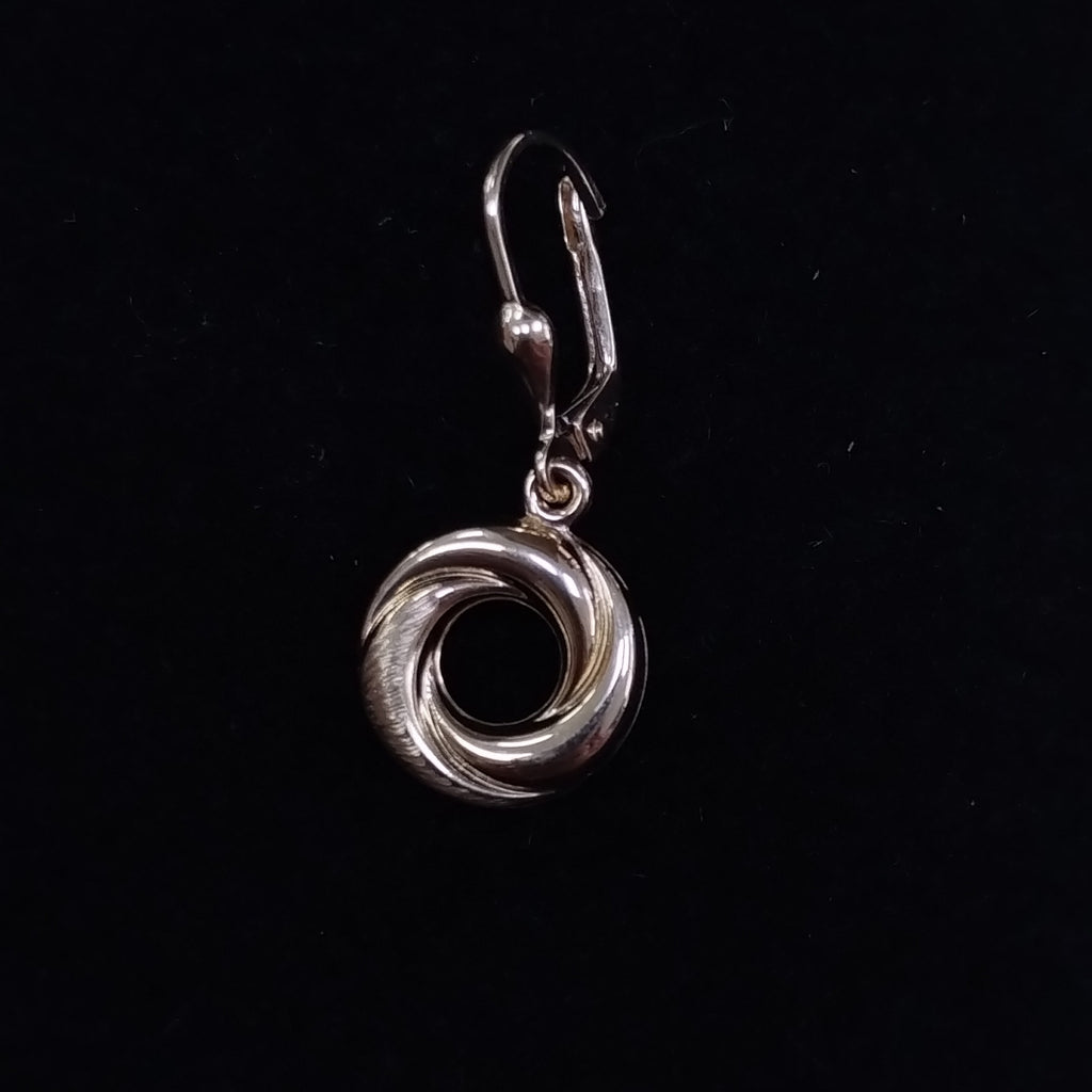 BROQUELES ORO 14K 2.6 (NUEVO)