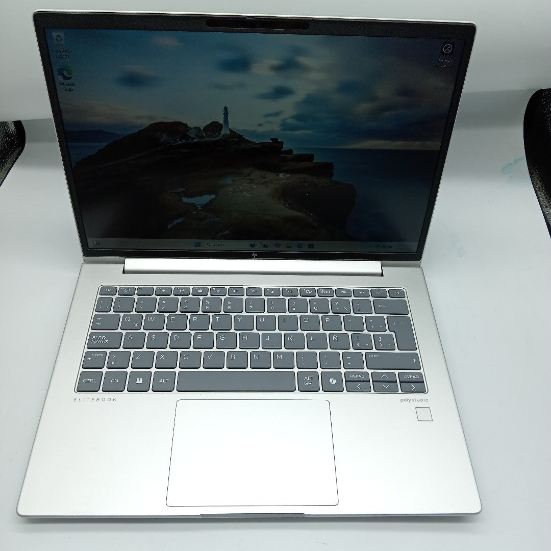 LAPTOP HP ELITEBOOK 645 G11 (2025) 512 GB SSD 16 GB RAM (SEMINUEVO)