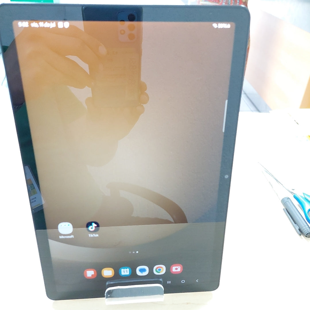 TABLETA SAMSUNG GALAXY TAB A9+ SM-X210 (2023) 128 GB 8 GB RAM (SEMINUEVO)