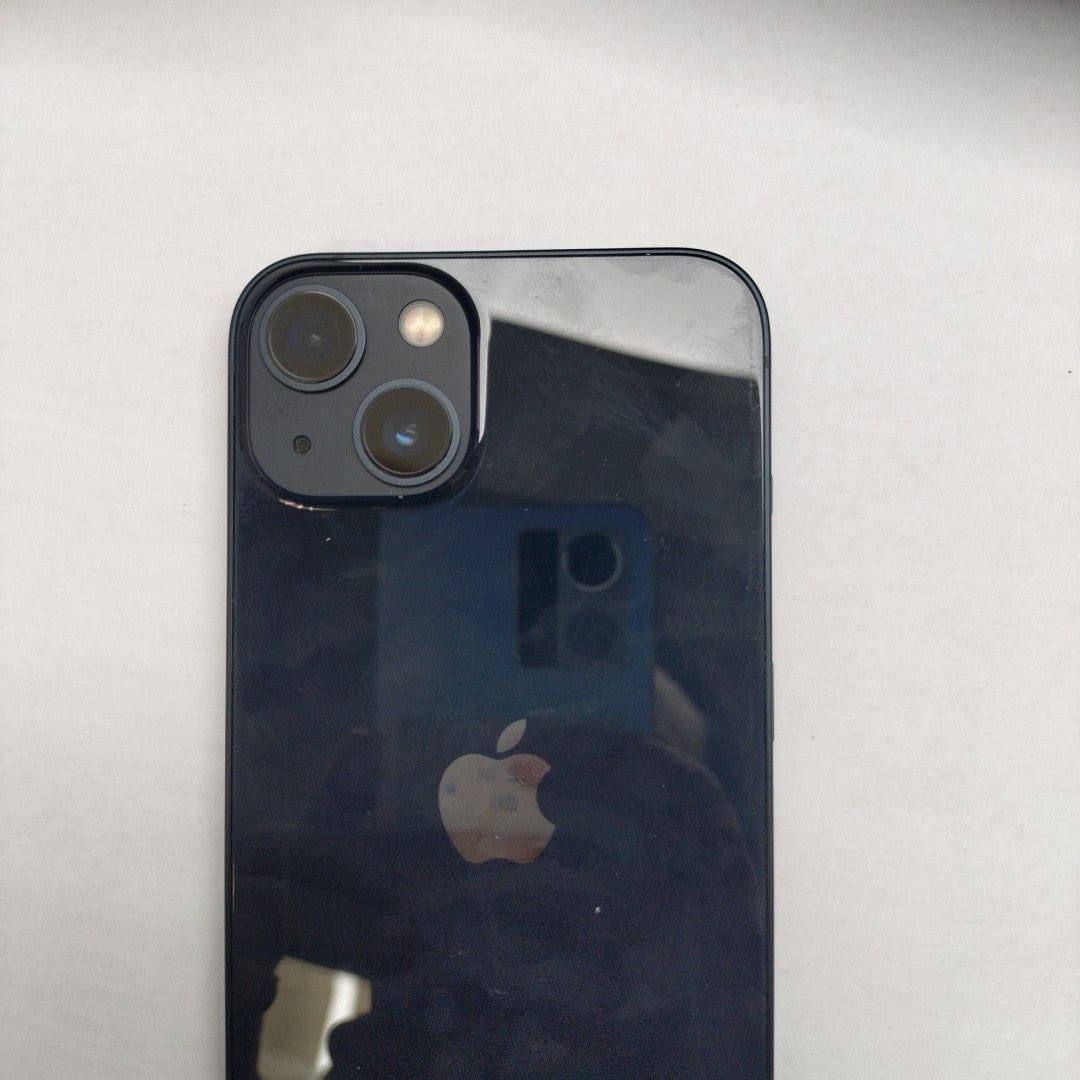 CELULAR APPLE IPHONE 13 A2631 256 GB 4 GB RAM (SEMINUEVO)