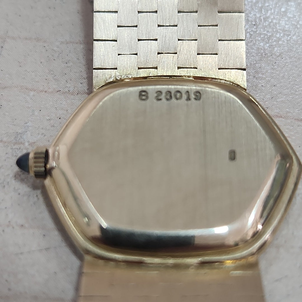 RELOJ CAJA Y PULSO ORO. ORO. 18 K 67.7 GRMS (SEMINUEVO)