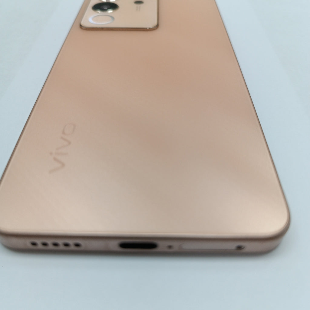 CELULAR VIVO V30 LITE V2314 (2023) 256 GB 12 GB RAM (SEMINUEVO)