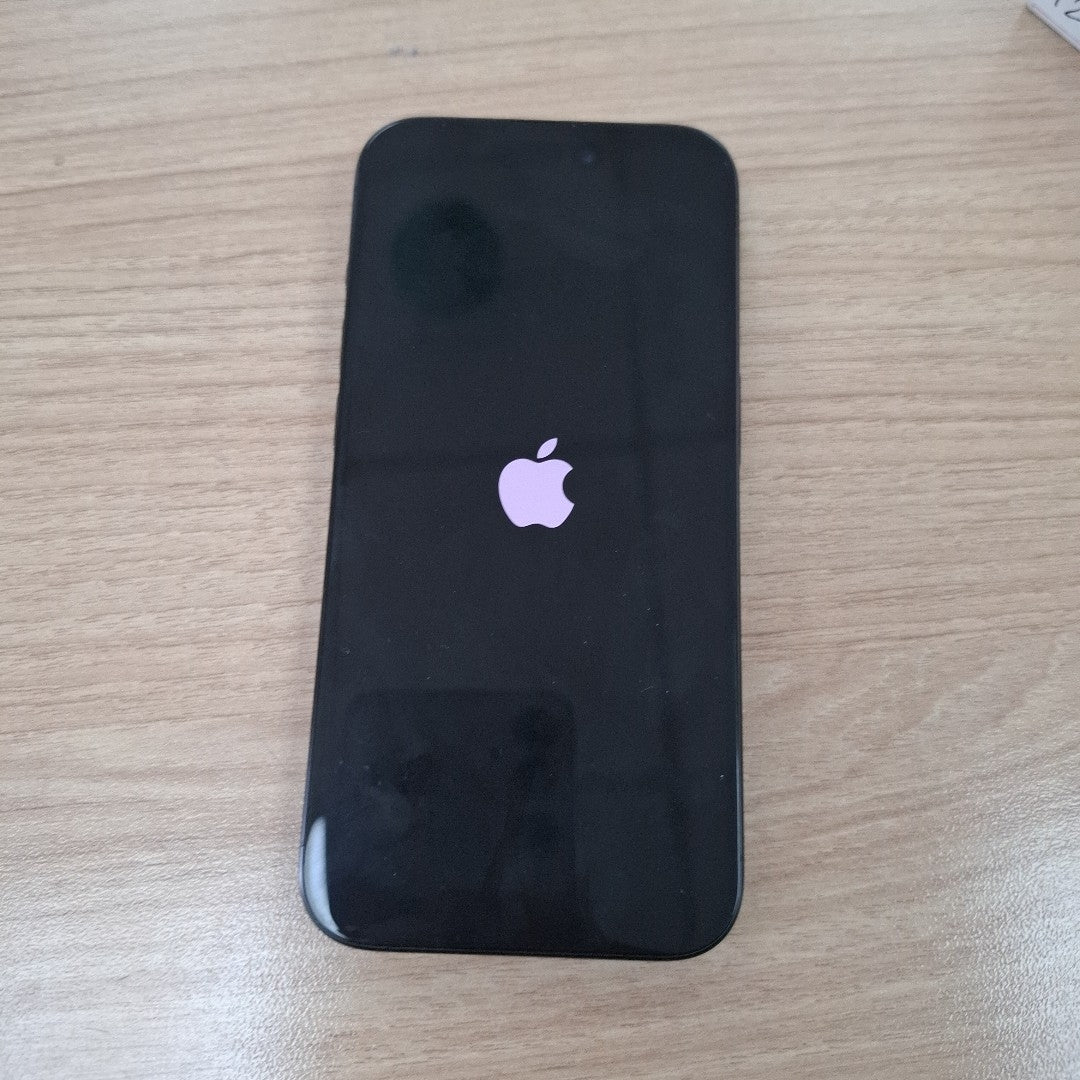 CELULAR APPLE IPHONE 15 PRO A3101 128 GB 8 GB RAM (SEMINUEVO)