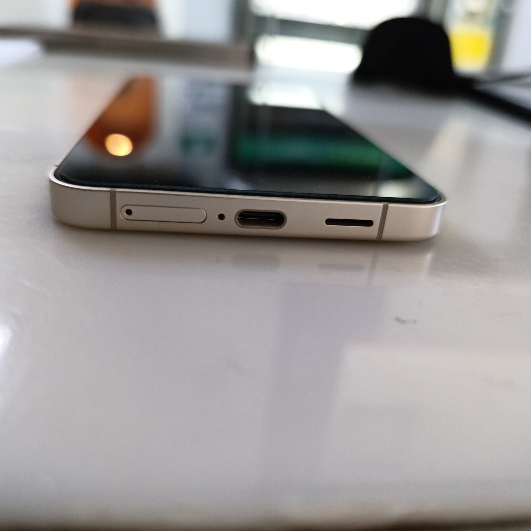 CELULAR SAMSUNG GALAXY S24 + SM-S926B (2024) 512 GB 12 GB RAM (SEMINUEVO)