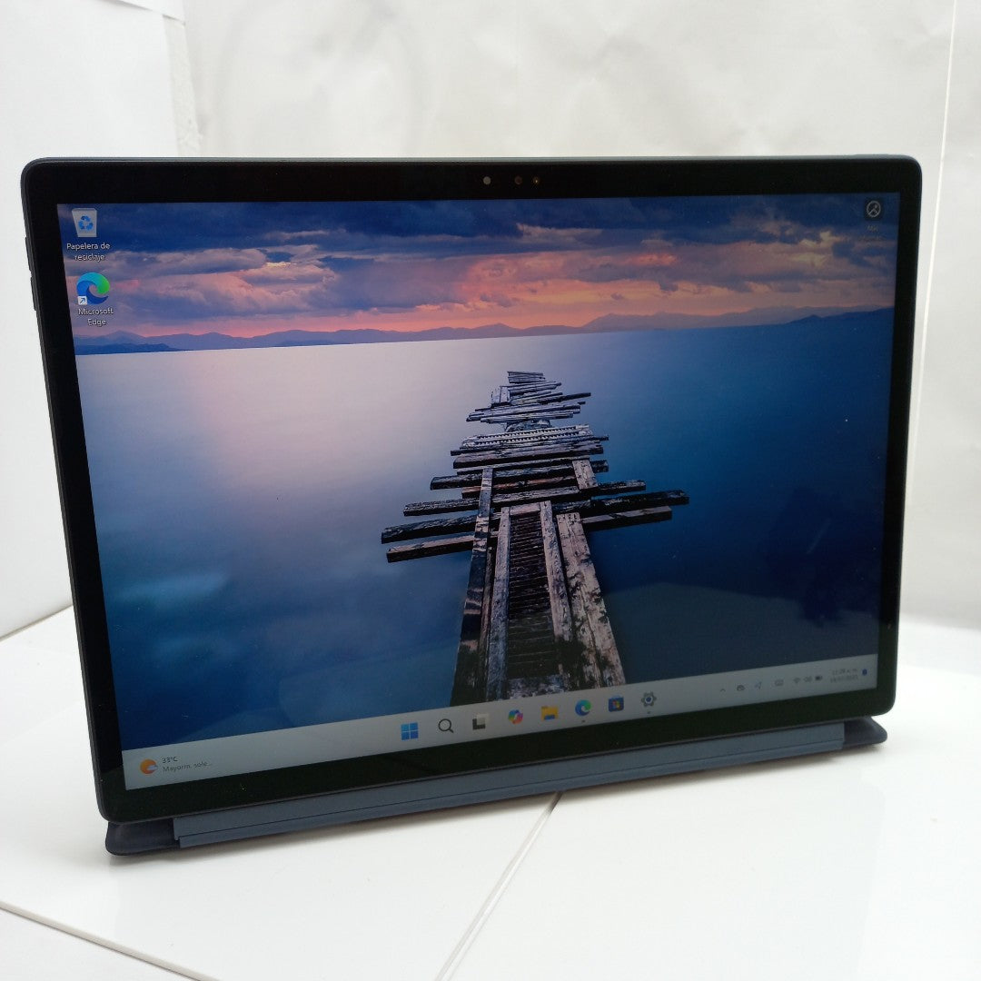 TABLETA DELL LATITUDE 7350 DETACHABLE (2024) 256 GB SSD 32 GB RAM (SEMINUEVO)