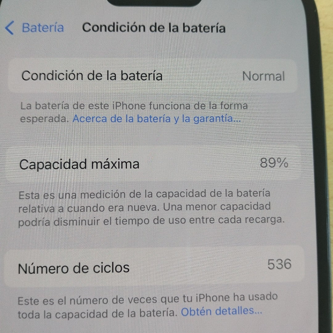 CELULAR APPLE IPHONE 15 A3089 (2023) 256 GB 6 GB RAM (SEMINUEVO)