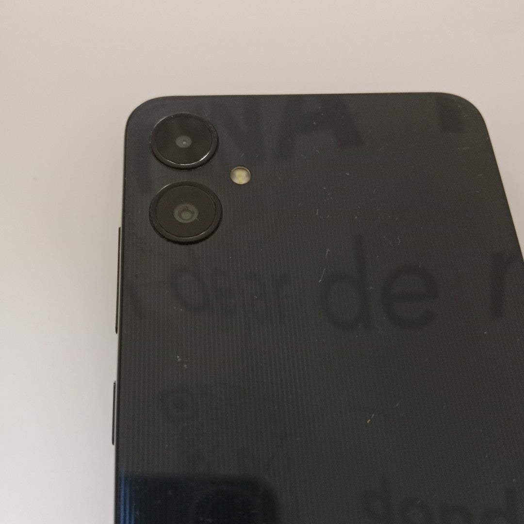 CELULAR SAMSUNG GALAXY A05 SM-A055M (2023) 64 GB 4 GB RAM (SEMINUEVO)