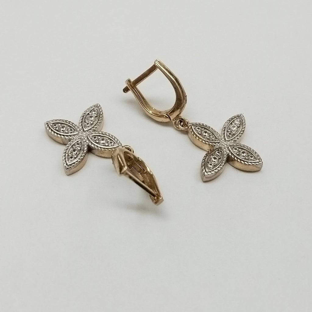 BROQUELES ORO 10K 4.5 (NUEVO)