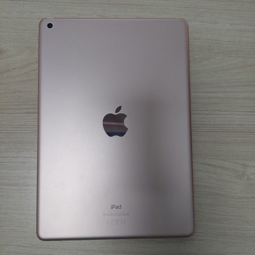 TABLETA APPLE IPAD 8 A2270 128 GB 3 GB RAM (SEMINUEVO)