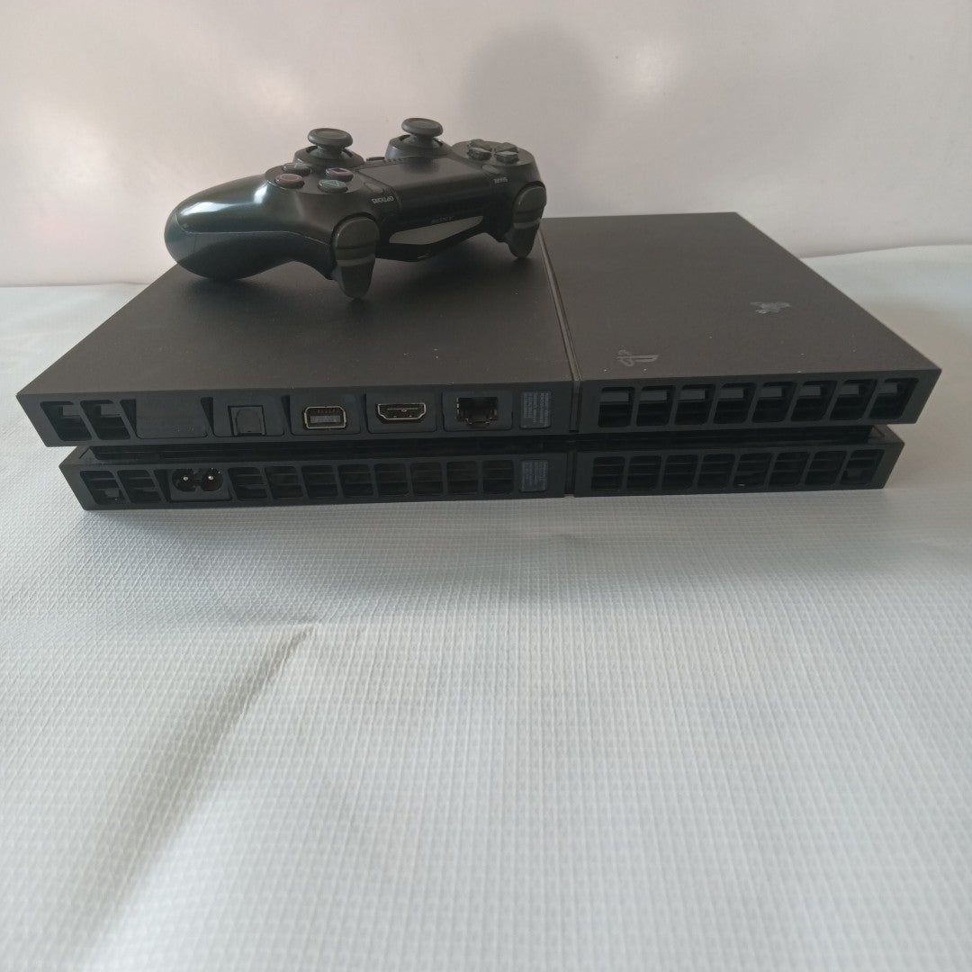CONSOLA DE VIDEOJUEGO SONY PS4 500 GB  (SEMINUEVO)