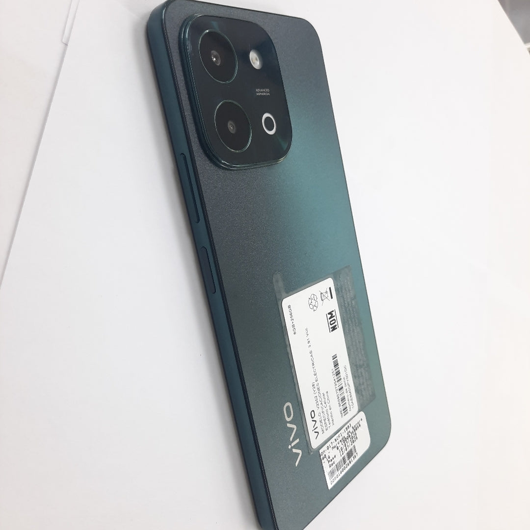 CELULAR VIVO Y28 V2352 256 GB 8 GB RAM (SEMINUEVO)