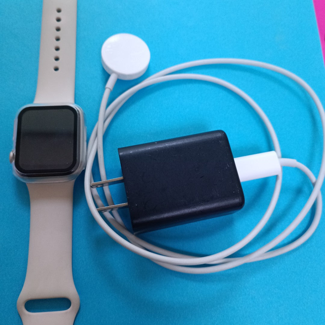 SMARTWATCH APPLE SE 2 ALUMINIO A2722 40 MM GPS (SEMINUEVO)