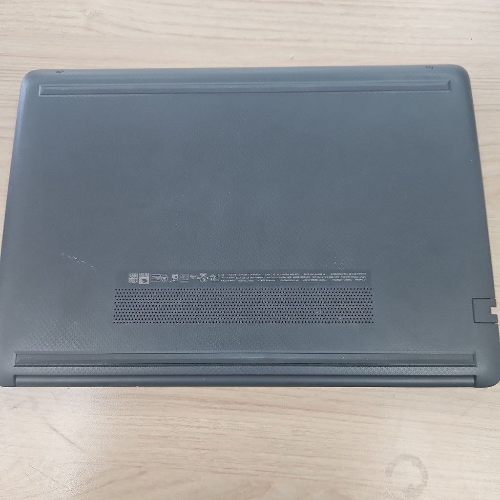 LAPTOP HP 14-CF2505LA (2022) 128 GB SSD 4 GB RAM (SEMINUEVO)