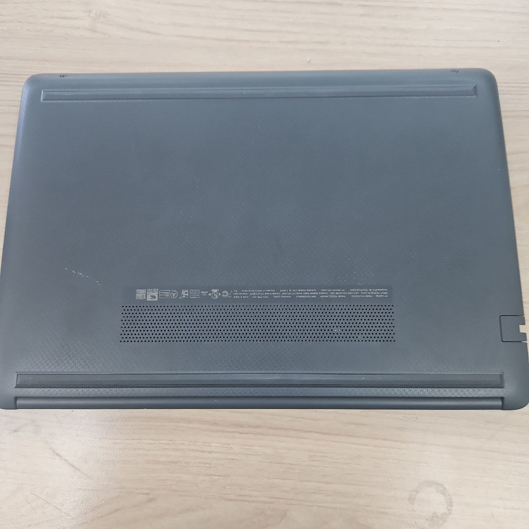 LAPTOP HP 14-CF2505LA (2022) 128 GB SSD 4 GB RAM (SEMINUEVO)