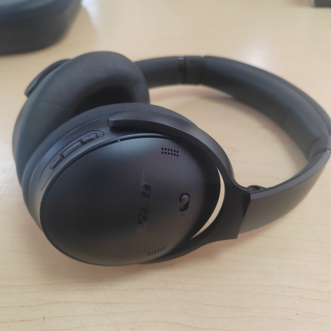 AUDIFONOS BOSE QUIETCOMFORT INALAMBRICO OVER EAR (SEMINUEVO)