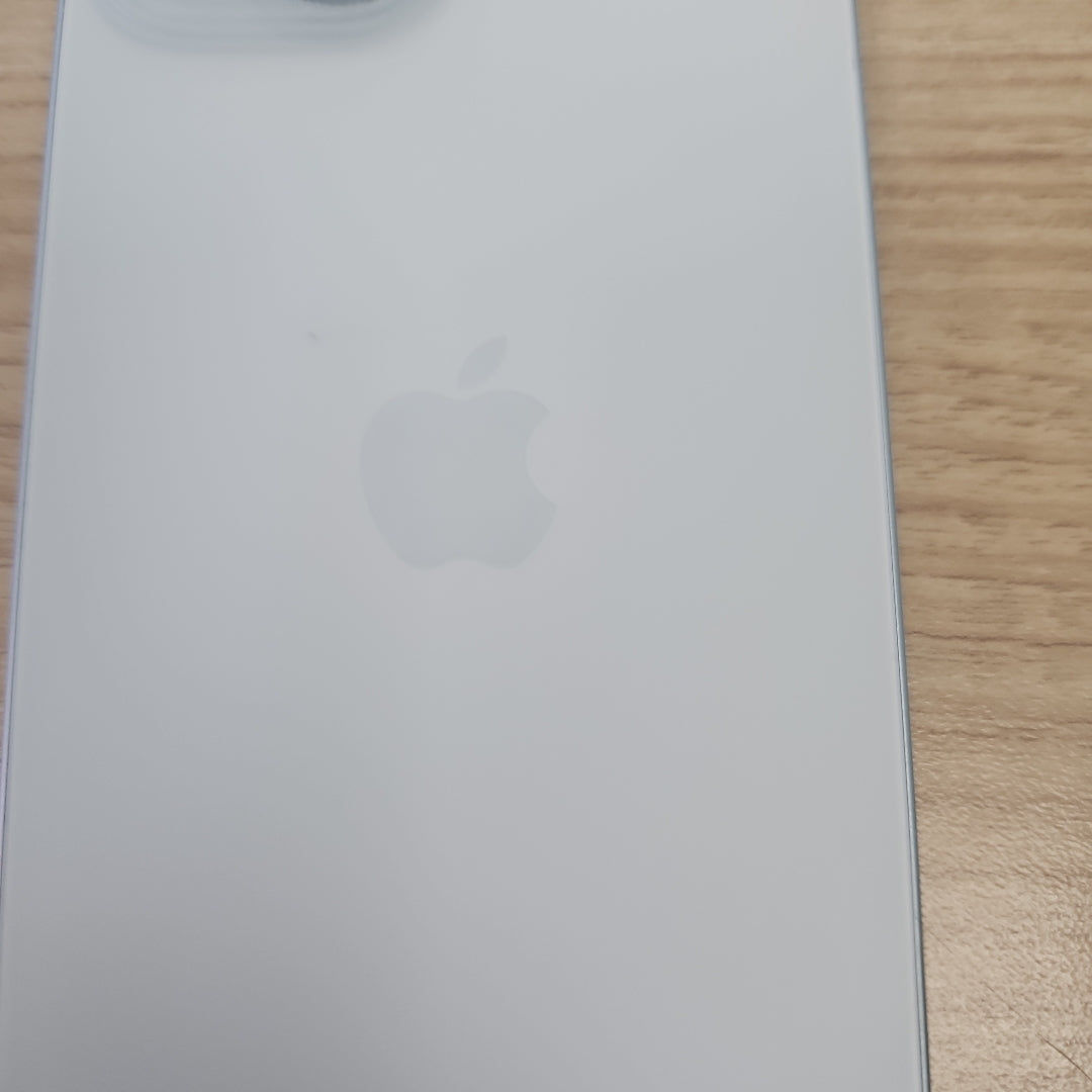CELULAR APPLE IPHONE 15 A3092 (2023) 128 GB 6 GB RAM (SEMINUEVO)