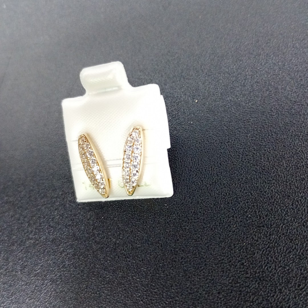 BROQUELES ORO 14K 1.8 (NUEVO)