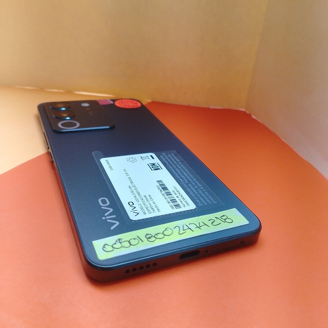 CELULAR VIVO V30 LITE V2314 (2023) 256 GB 12 GB RAM (SEMINUEVO)