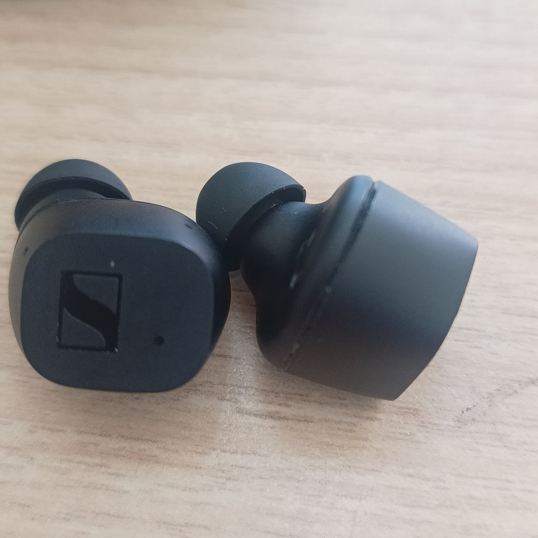 AUDIFONOS SENNHEISER MOMENTUM 4 INALAMBRICO OVER EAR (SEMINUEVO)