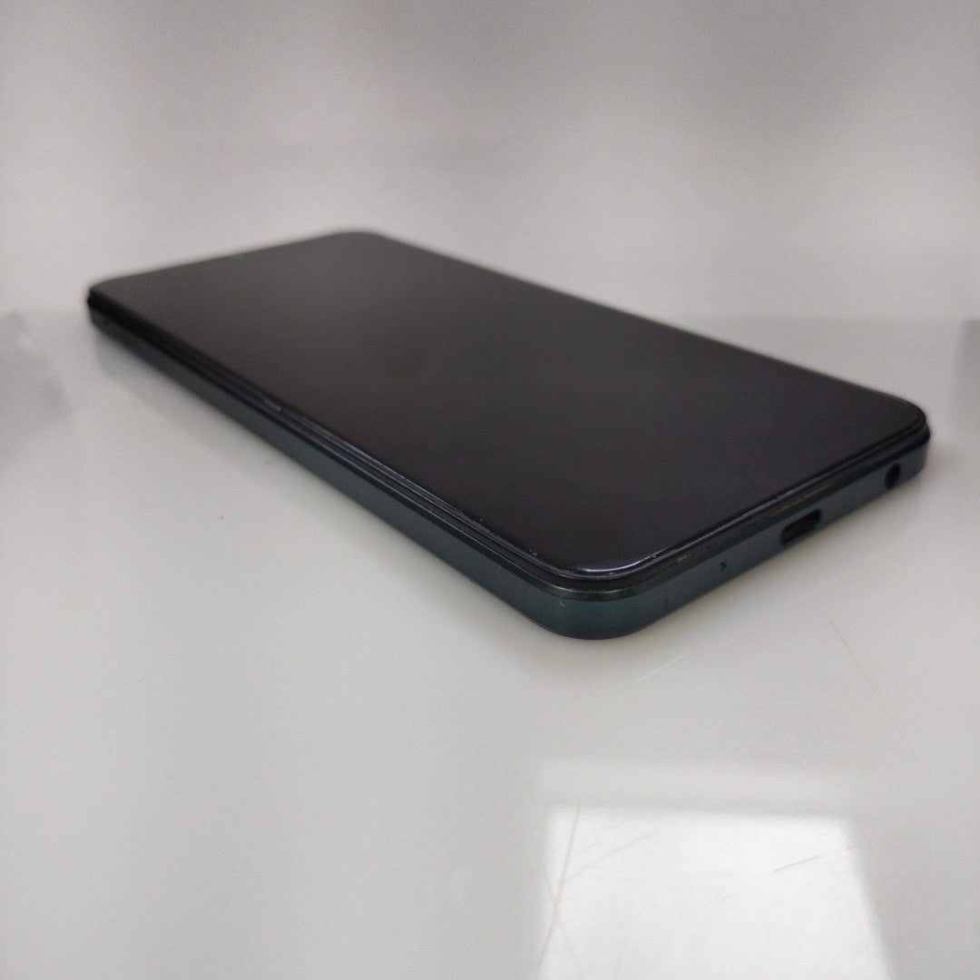 CELULAR VIVO Y03 V2332 (2024) 128 GB 4 GB RAM (SEMINUEVO)