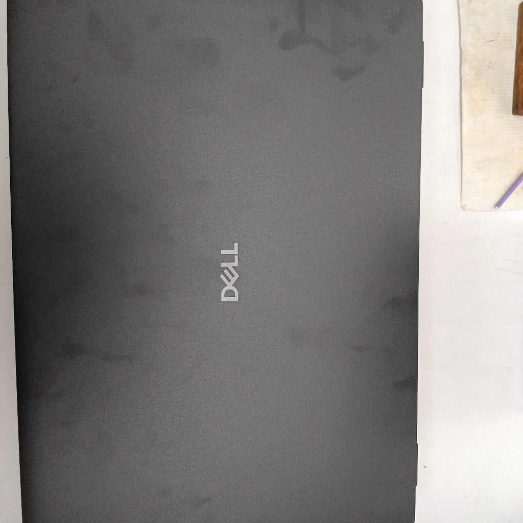 LAPTOP DELL PRO 16 (2025) 256 GB SSD 8 GB RAM