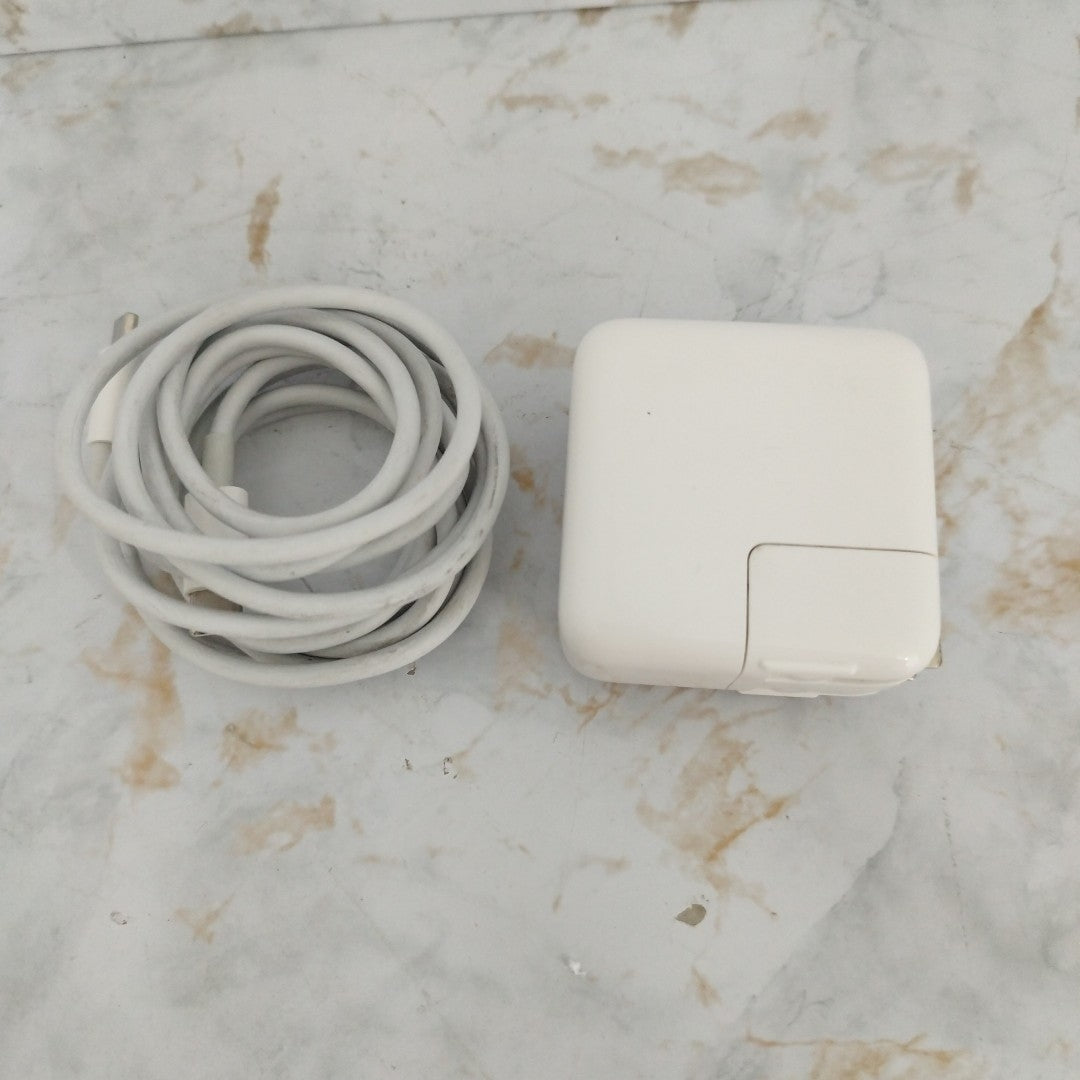LAPTOP APPLE MACBOOK AIR 13" 2020 3.2 A2337 256 GB SSD 8 GB RAM (SEMINUEVO)