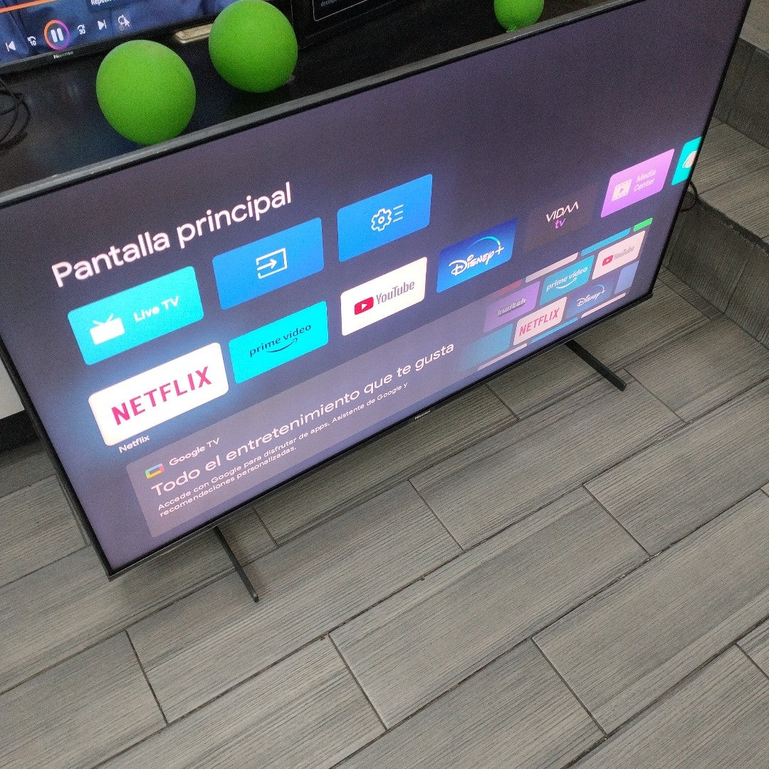 PANTALLA HISENSE 55U8H (2022) 55" ULED 4K (SEMINUEVO)