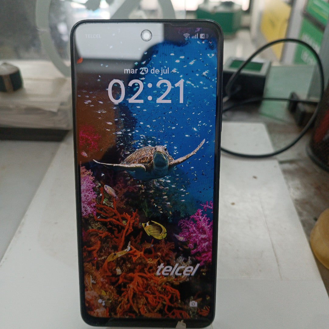 CELULAR OPPO  A80 5G CPH2639 (2024) 256 GB 8 GB RAM (SEMINUEVO)
