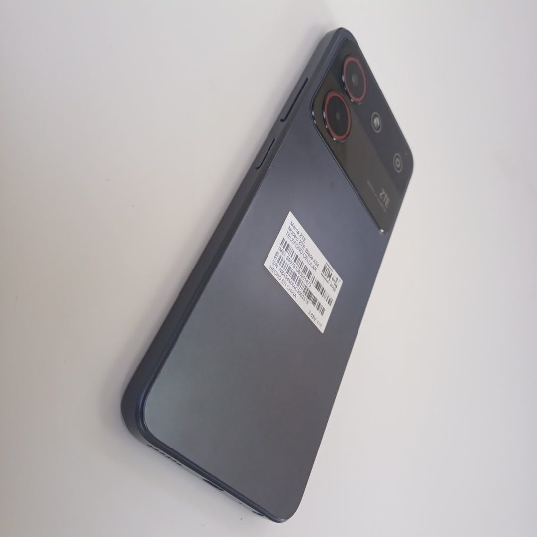 CELULAR ZTE BLADE A54 128 GB 4 GB RAM (SEMINUEVO)
