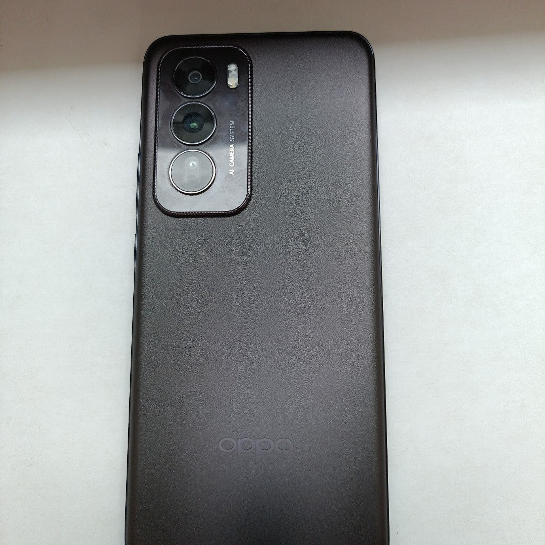 CELULAR OPPO   RENO12 5G CPH2625 (2024) 512 GB 12 GB RAM (SEMINUEVO)