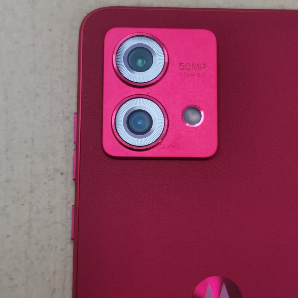 CELULAR MOTOROLA MOTO G84 XT2347-1 (2023) 256 GB 8 GB RAM (SEMINUEVO)