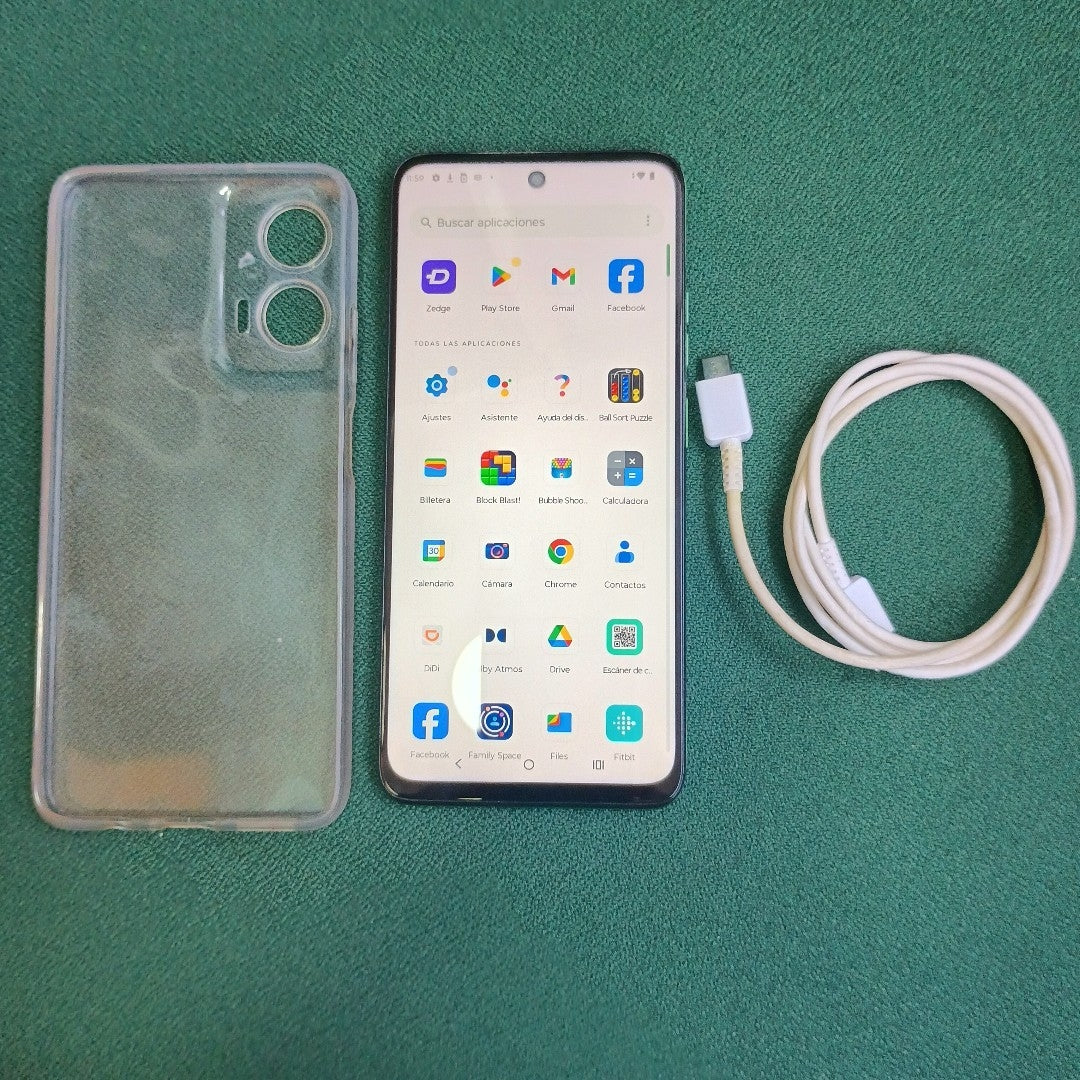 CELULAR MOTOROLA MOTO G35 5G XT2433-2 256 GB 4 GB RAM (SEMINUEVO)