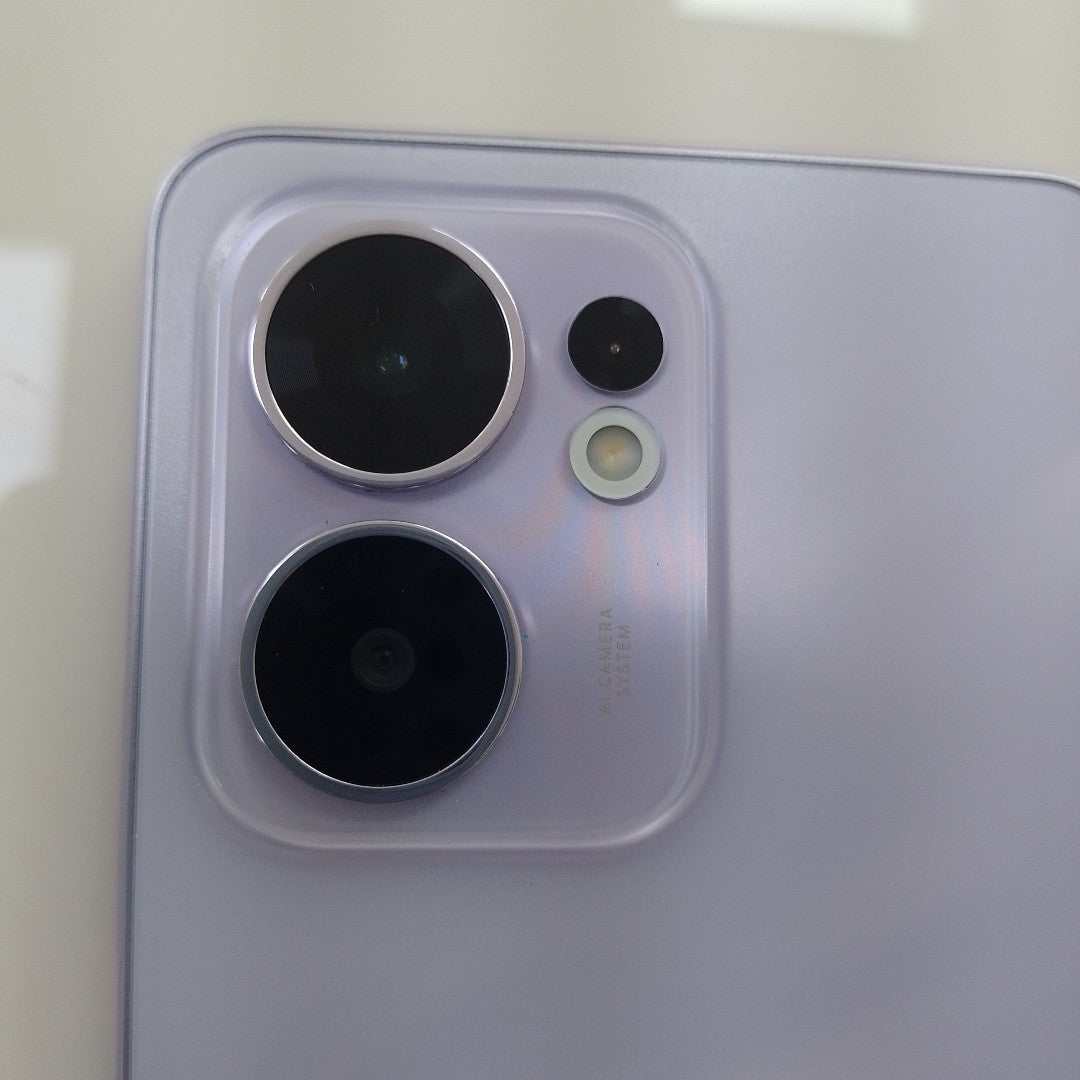 CELULAR OPPO  RENO 13F 5G CPH2699 (2025) 256 GB 12 GB RAM (SEMINUEVO)