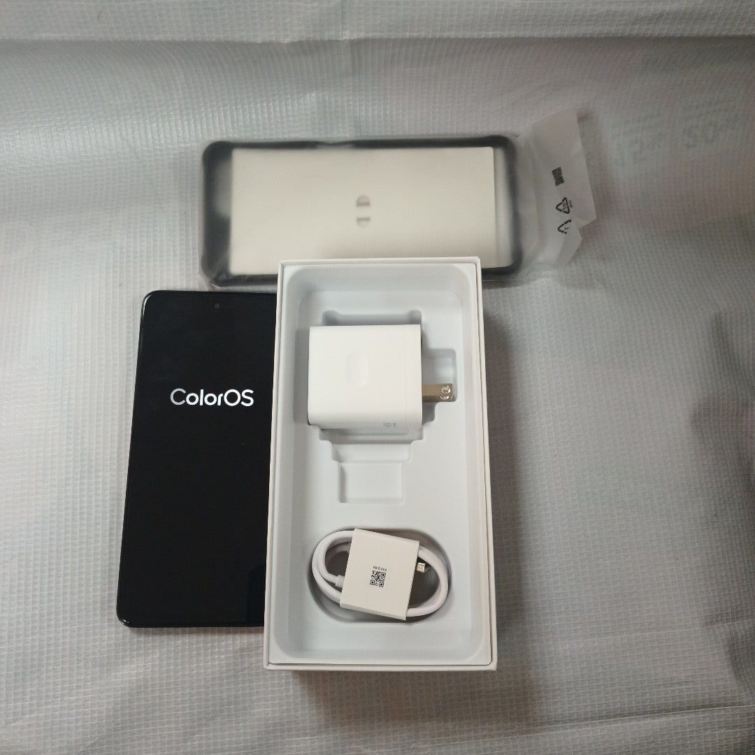 CELULAR OPPO  A80 5G CPH2639 (2024) 256 GB 8 GB RAM (SEMINUEVO)