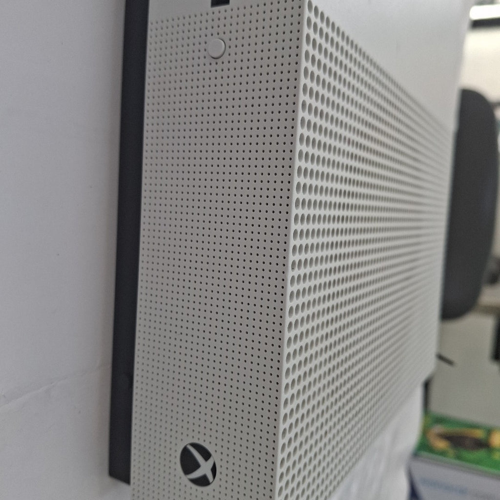 CONSOLA DE VIDEOJUEGO MICROSOFT XBOX ONE S 1 TB
