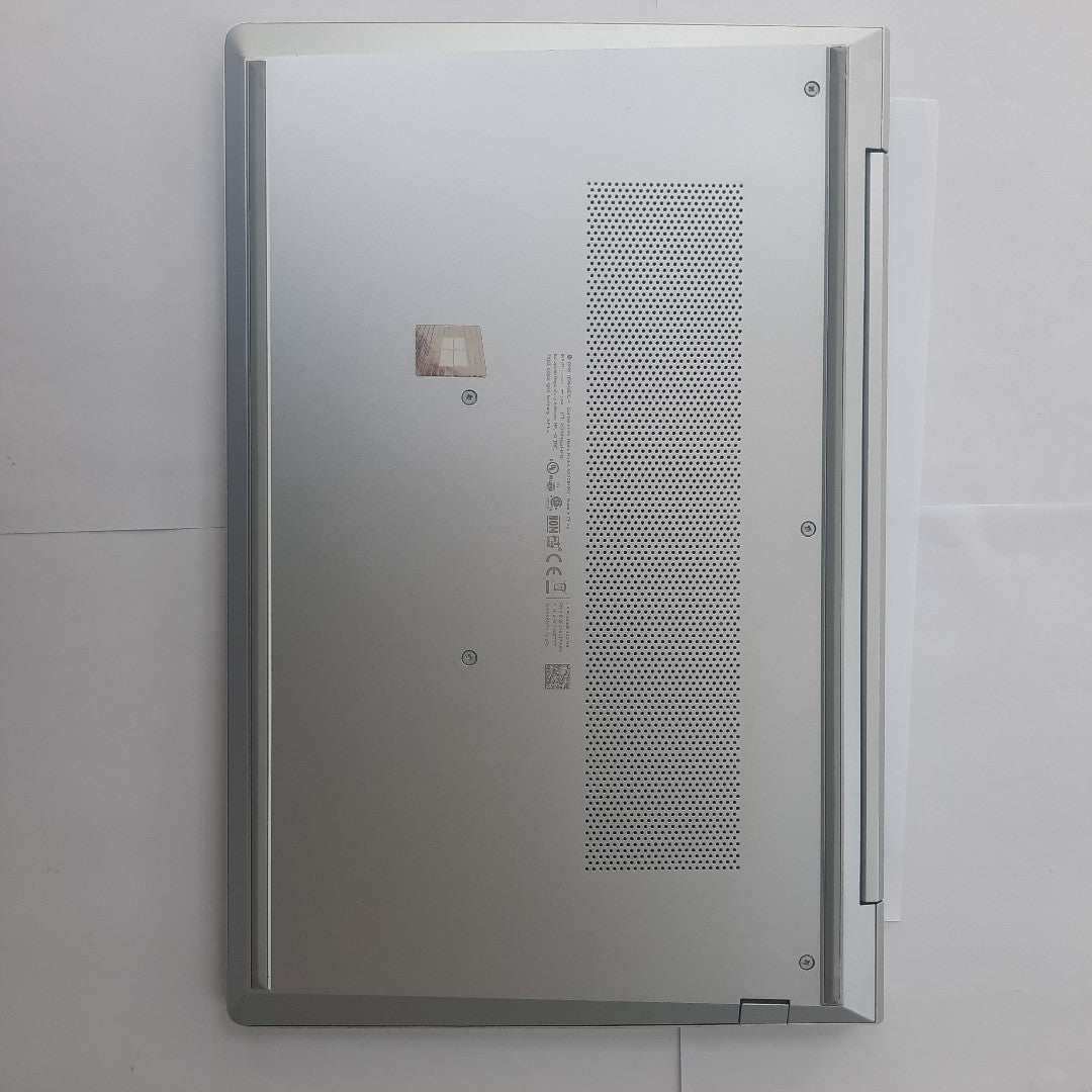 LAPTOP HP PROBOOK 440 G8 (2022) 256 GB SSD 8 GB RAM (SEMINUEVO)
