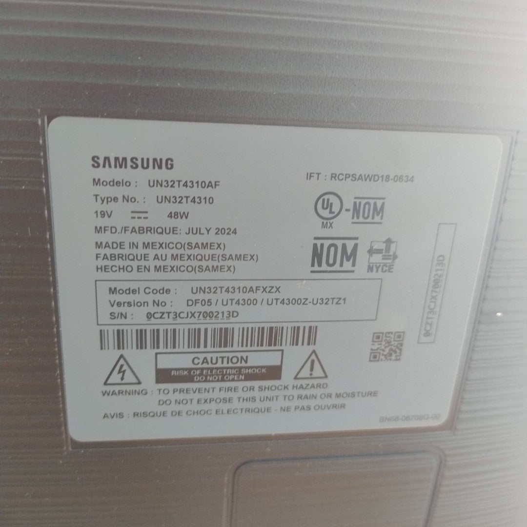 PANTALLA SAMSUNG UN32T4310AF (2024) 32" LED 4K (SEMINUEVO)