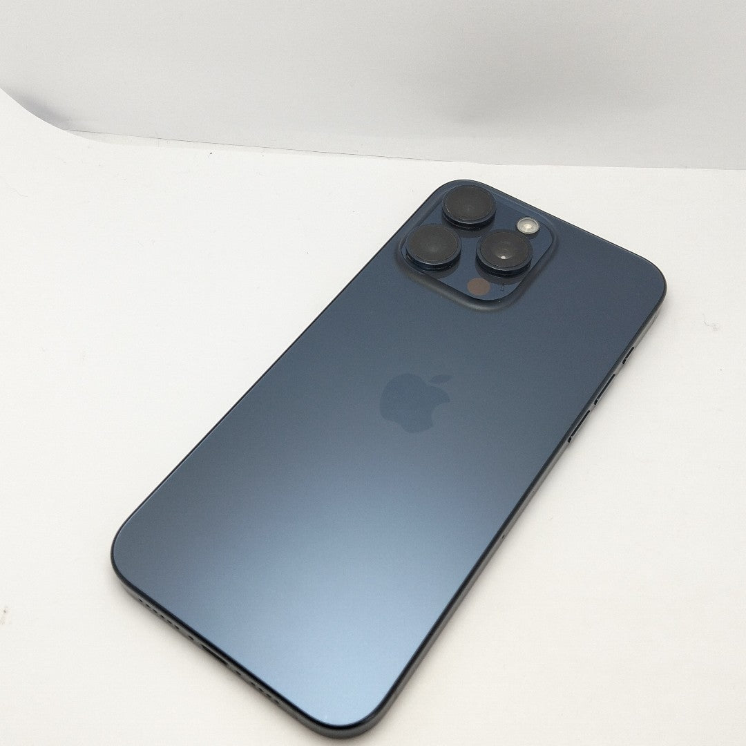 CELULAR APPLE IPHONE 15 PRO MAX A3105 (2023) 256 GB 8 GB RAM (SEMINUEVO)